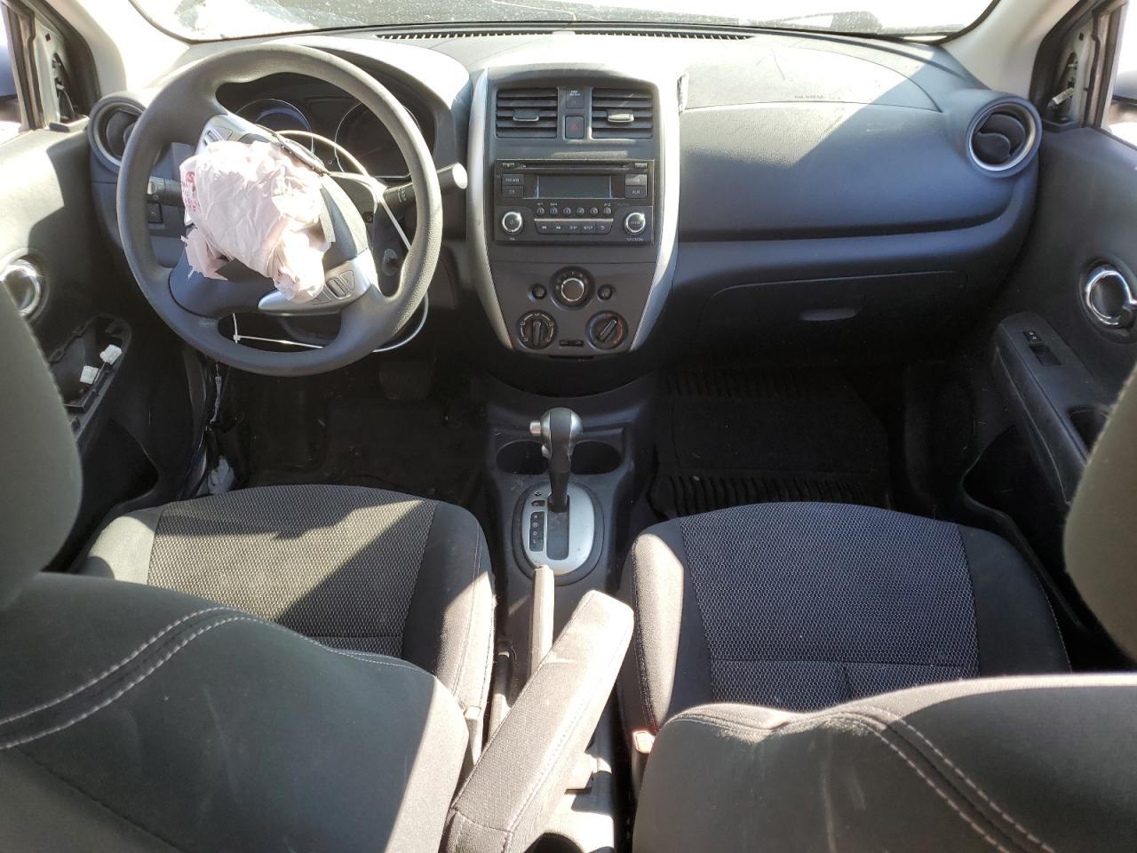 2016 NISSAN VERSA