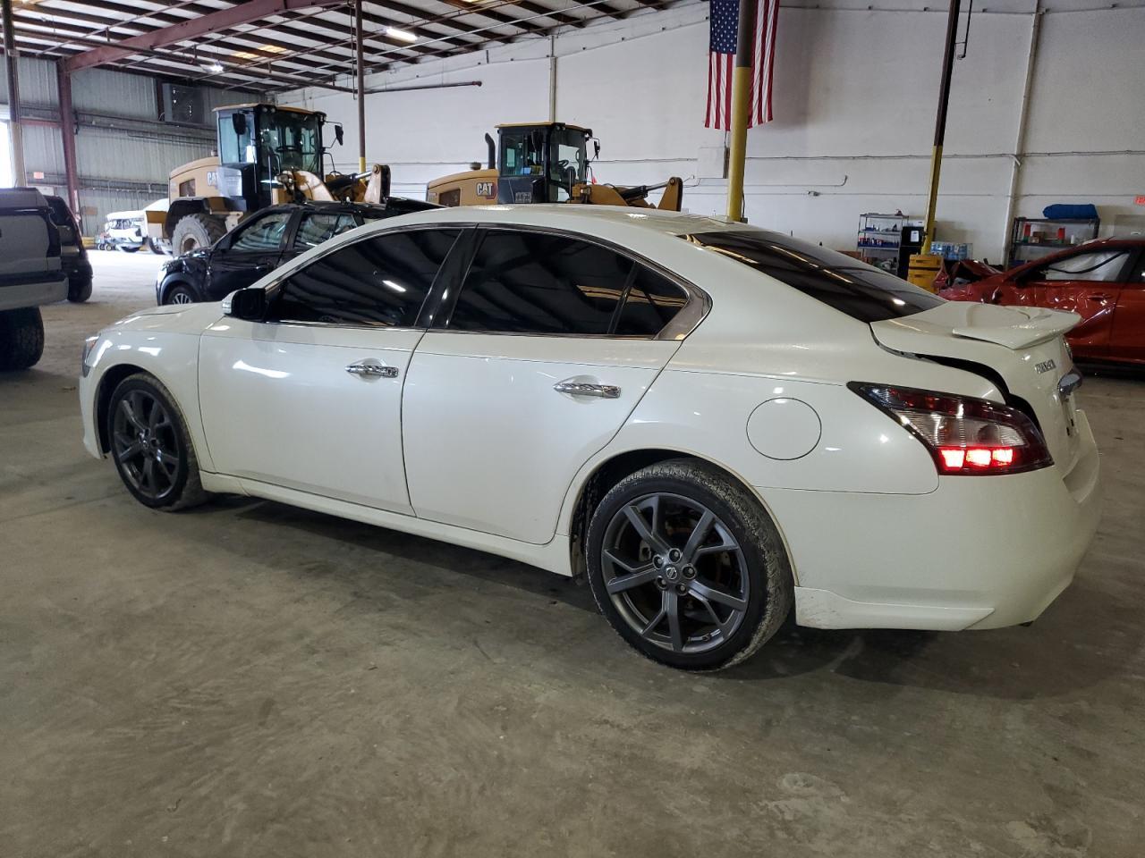 2014 NISSAN Maxima
