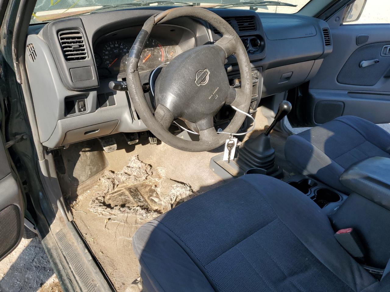 2001 NISSAN Frontier