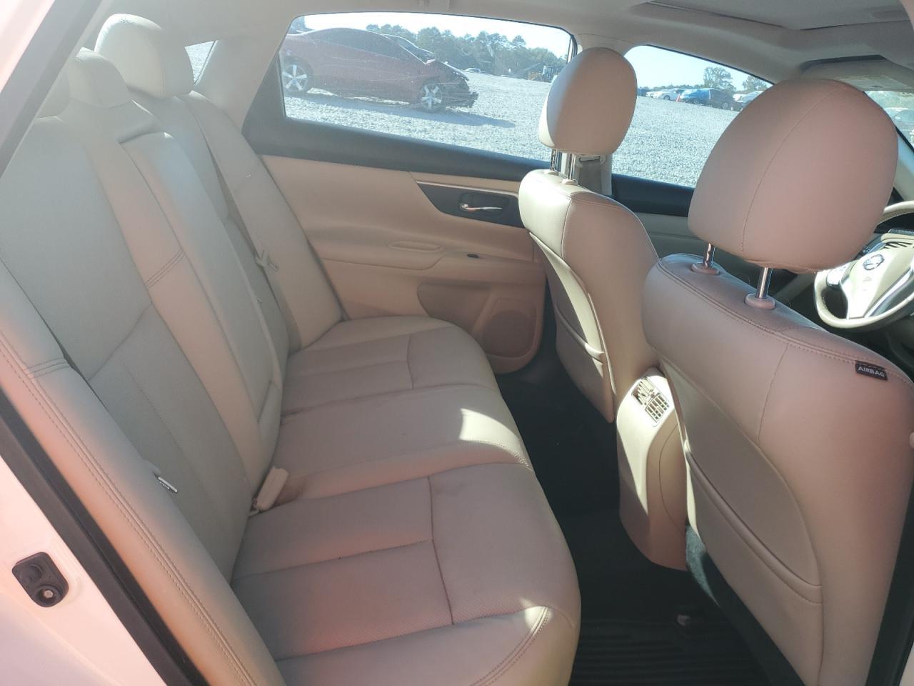 2016 NISSAN ALTIMA