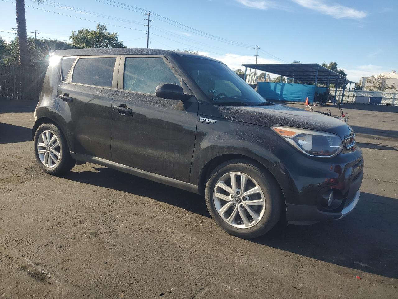 2017 KIA SOUL