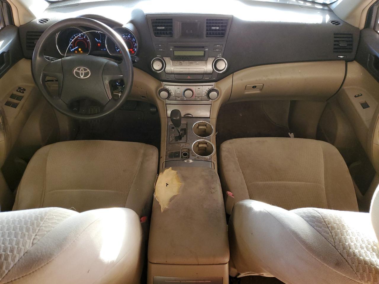 2010 TOYOTA HIGHLANDER