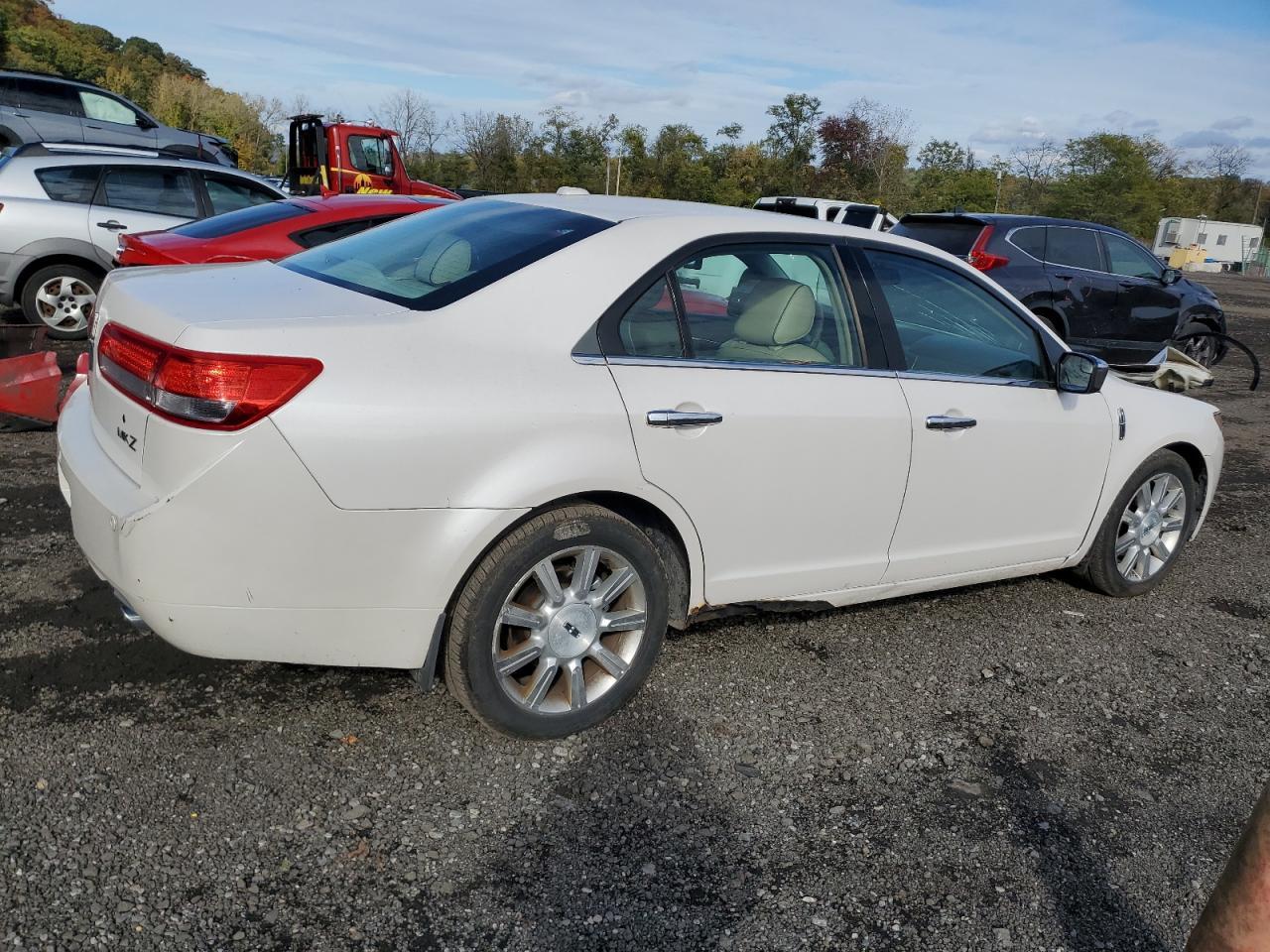 2011 LINCOLN MKZ