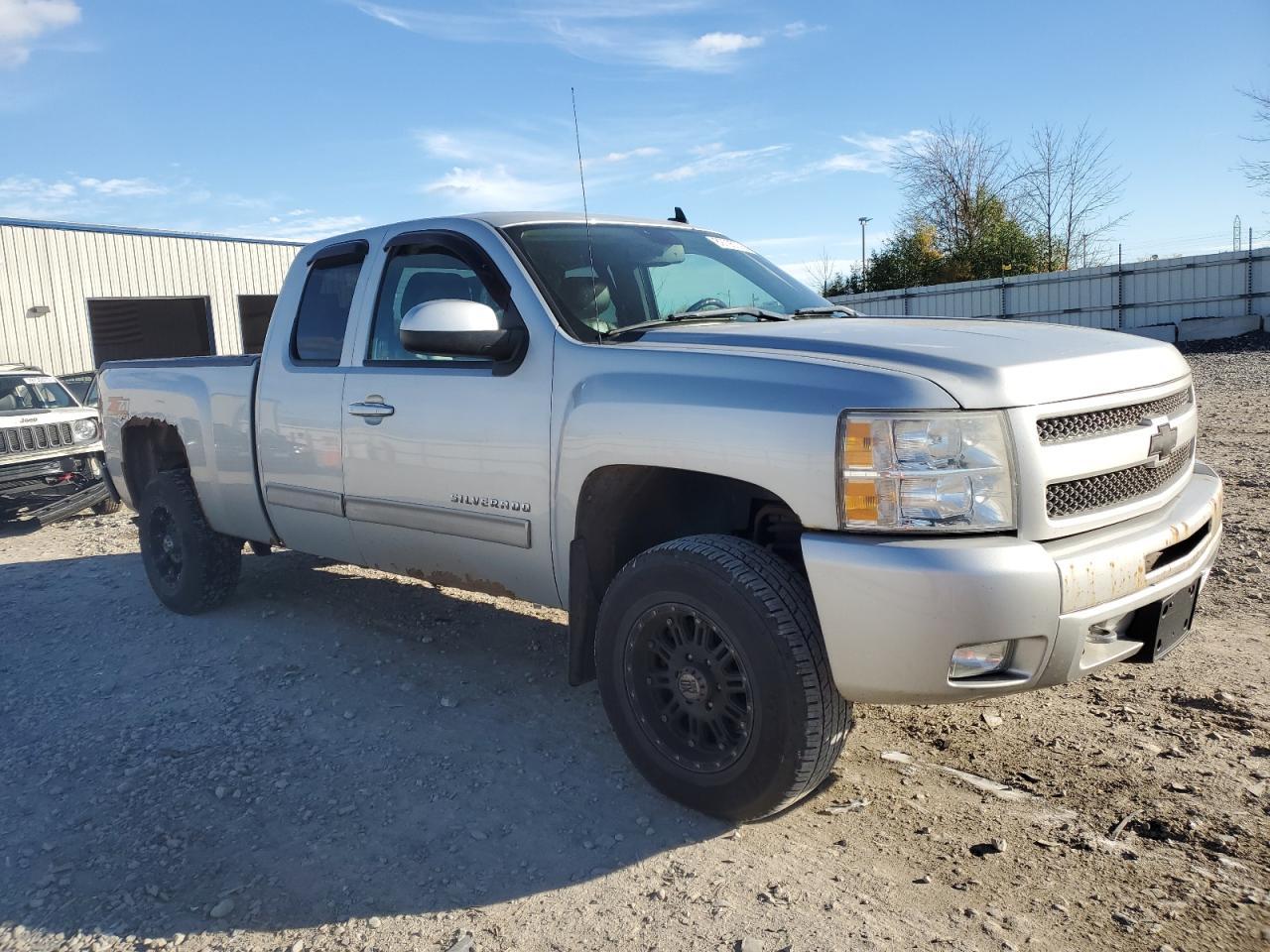 2011 CHEVROLET Silverado