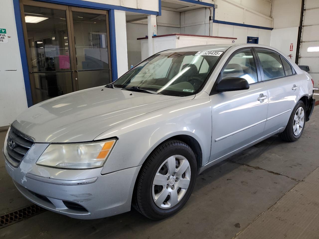 2010 HYUNDAI SONATA