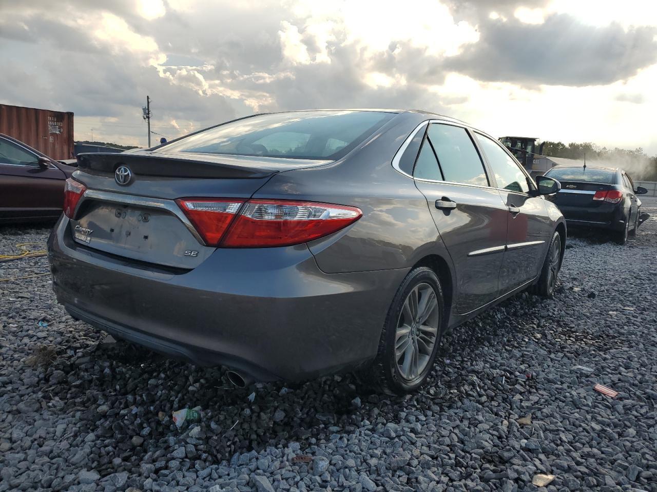 2017 TOYOTA CAMRY