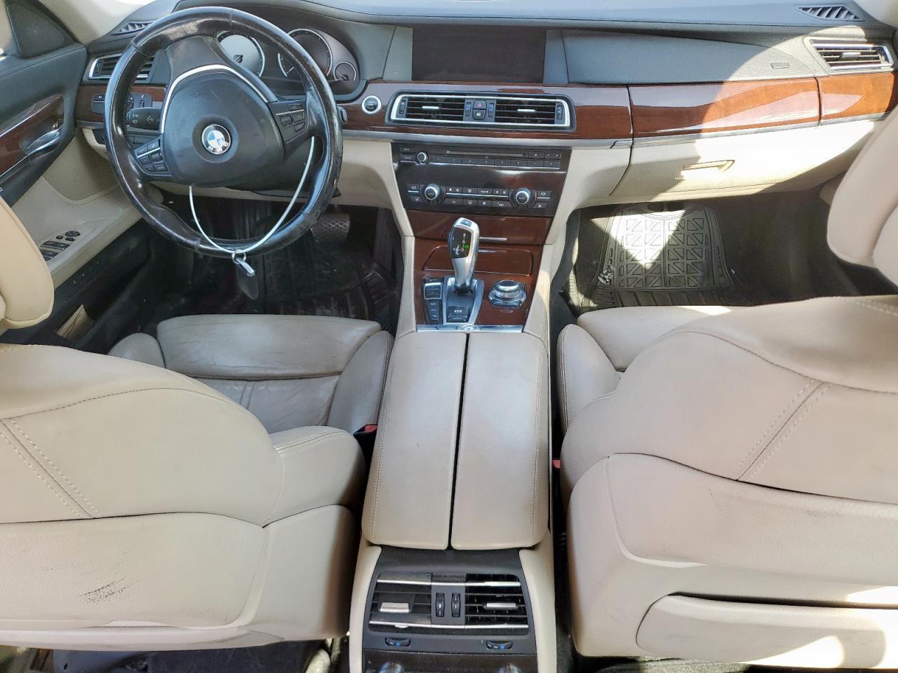 2012 BMW 7 series