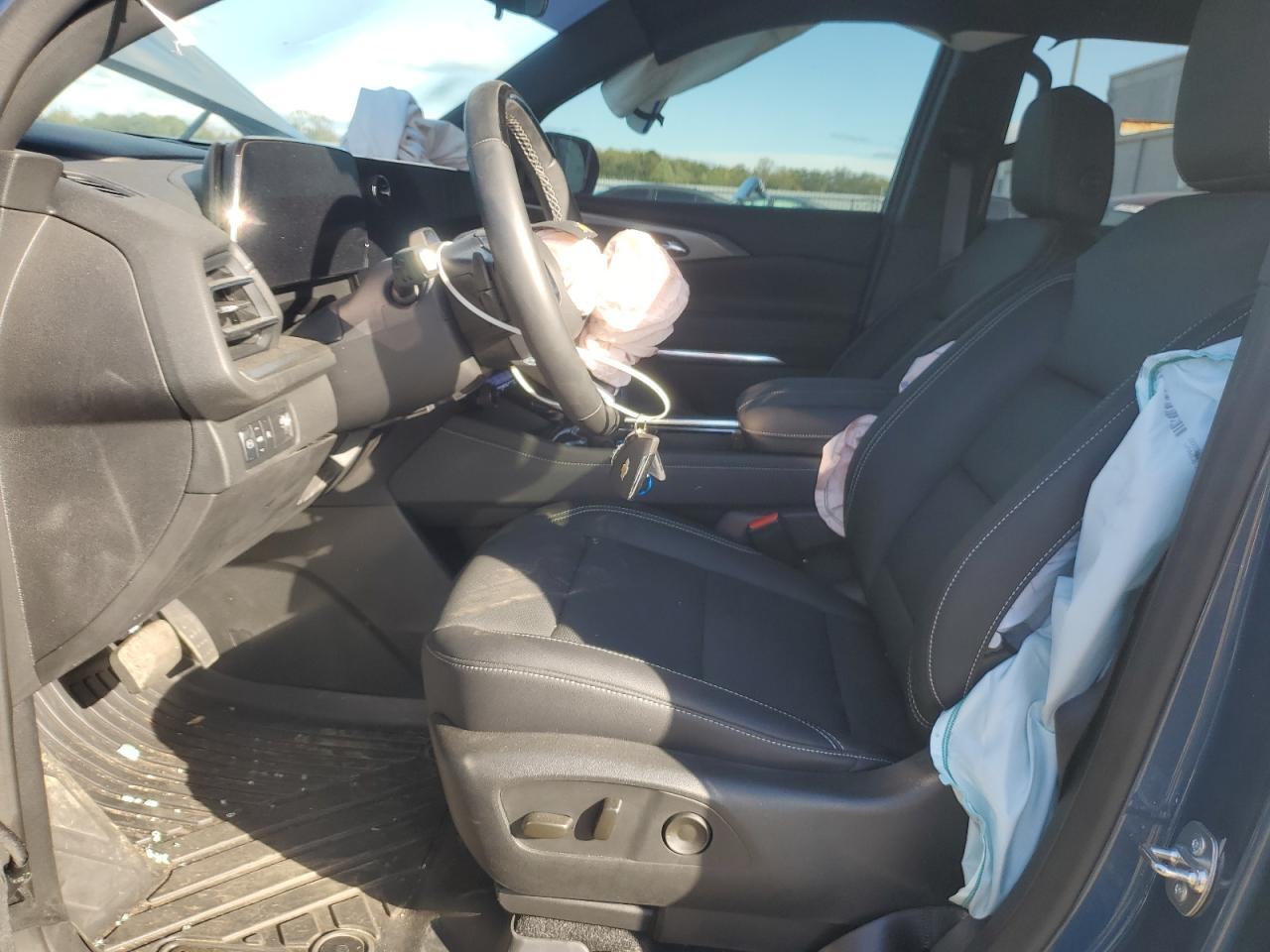 2025 CHEVROLET TRAVERSE