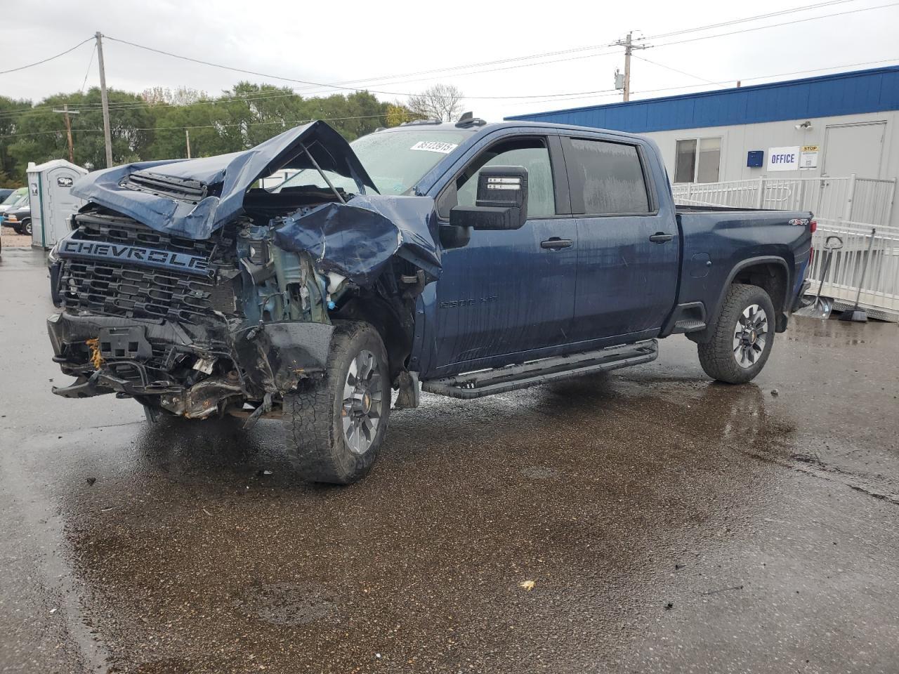 2021 CHEVROLET Silverado