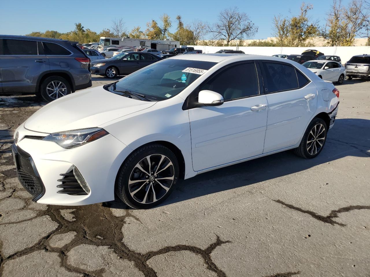 2017 TOYOTA COROLLA