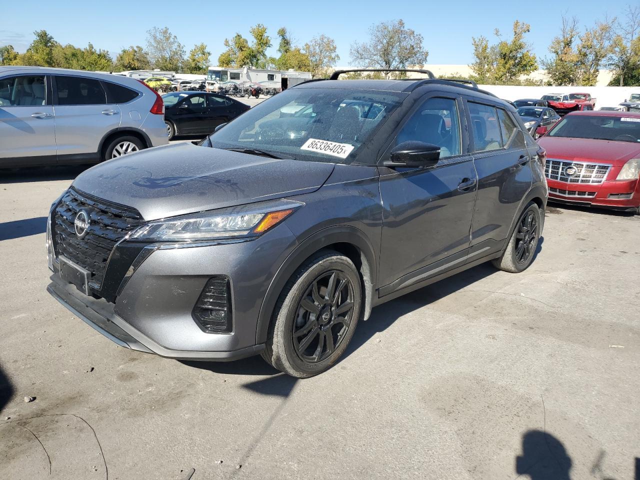 2023 NISSAN KICKS