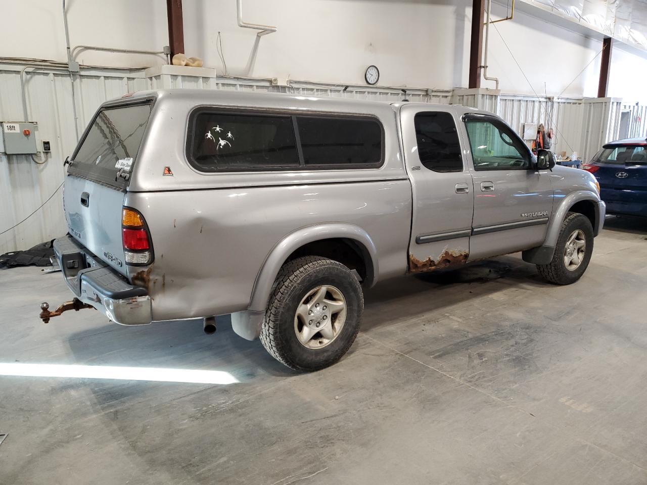 2003 TOYOTA TUNDRA