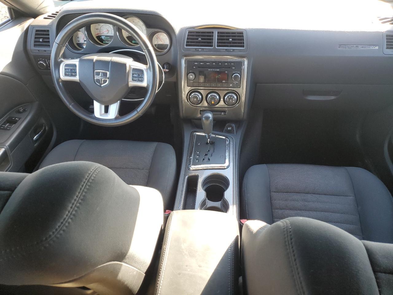 2013 DODGE Challenger
