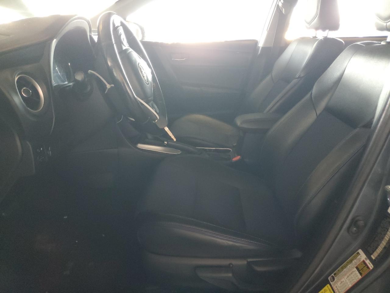 2018 TOYOTA COROLLA