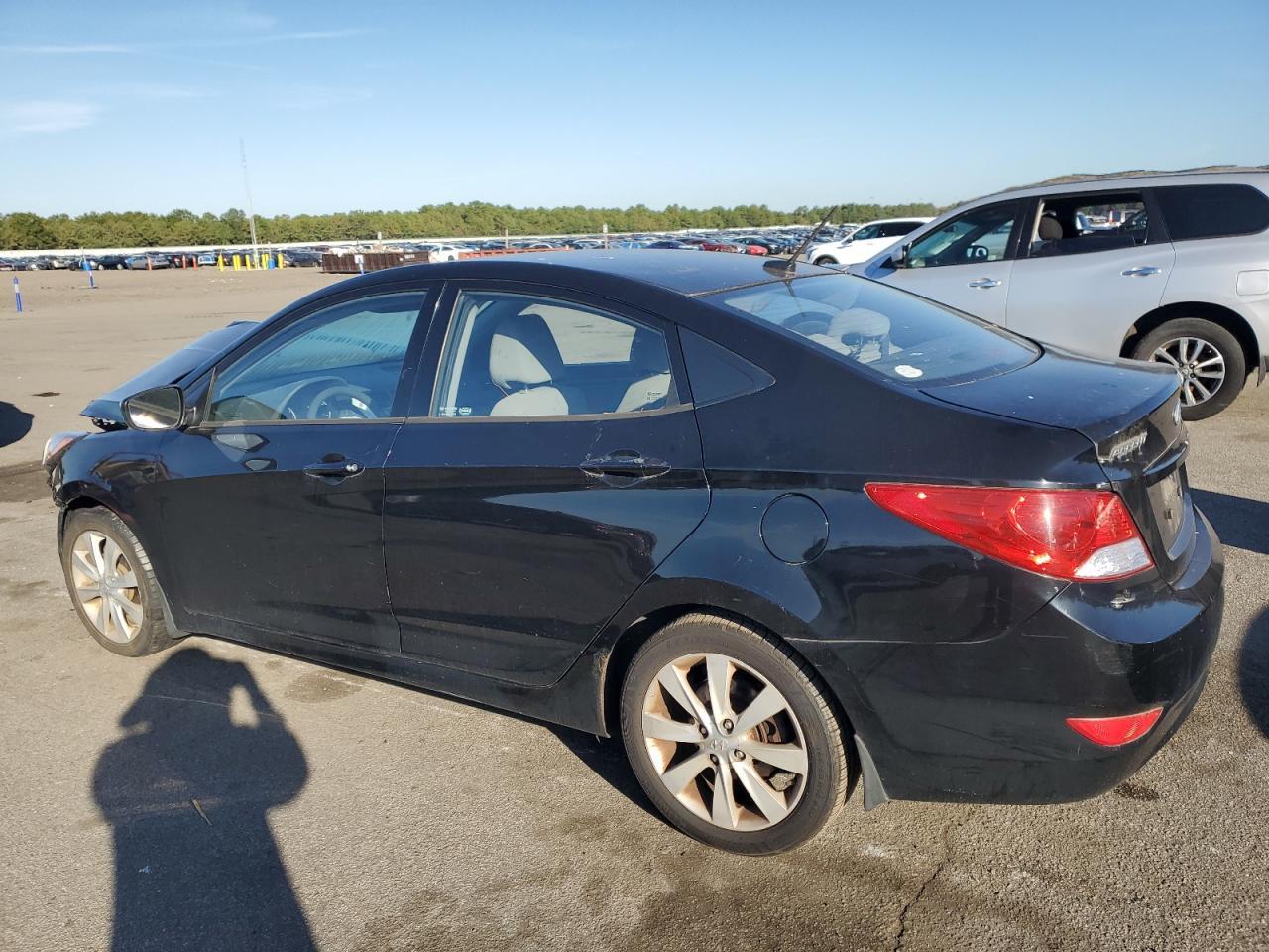 2013 HYUNDAI ACCENT
