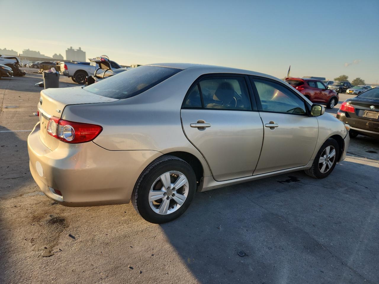 2011 TOYOTA COROLLA