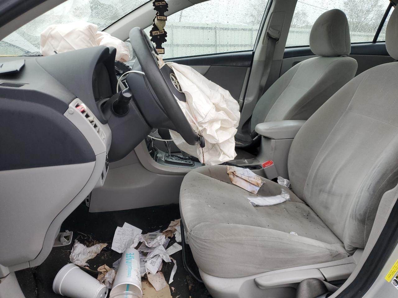 2012 TOYOTA COROLLA