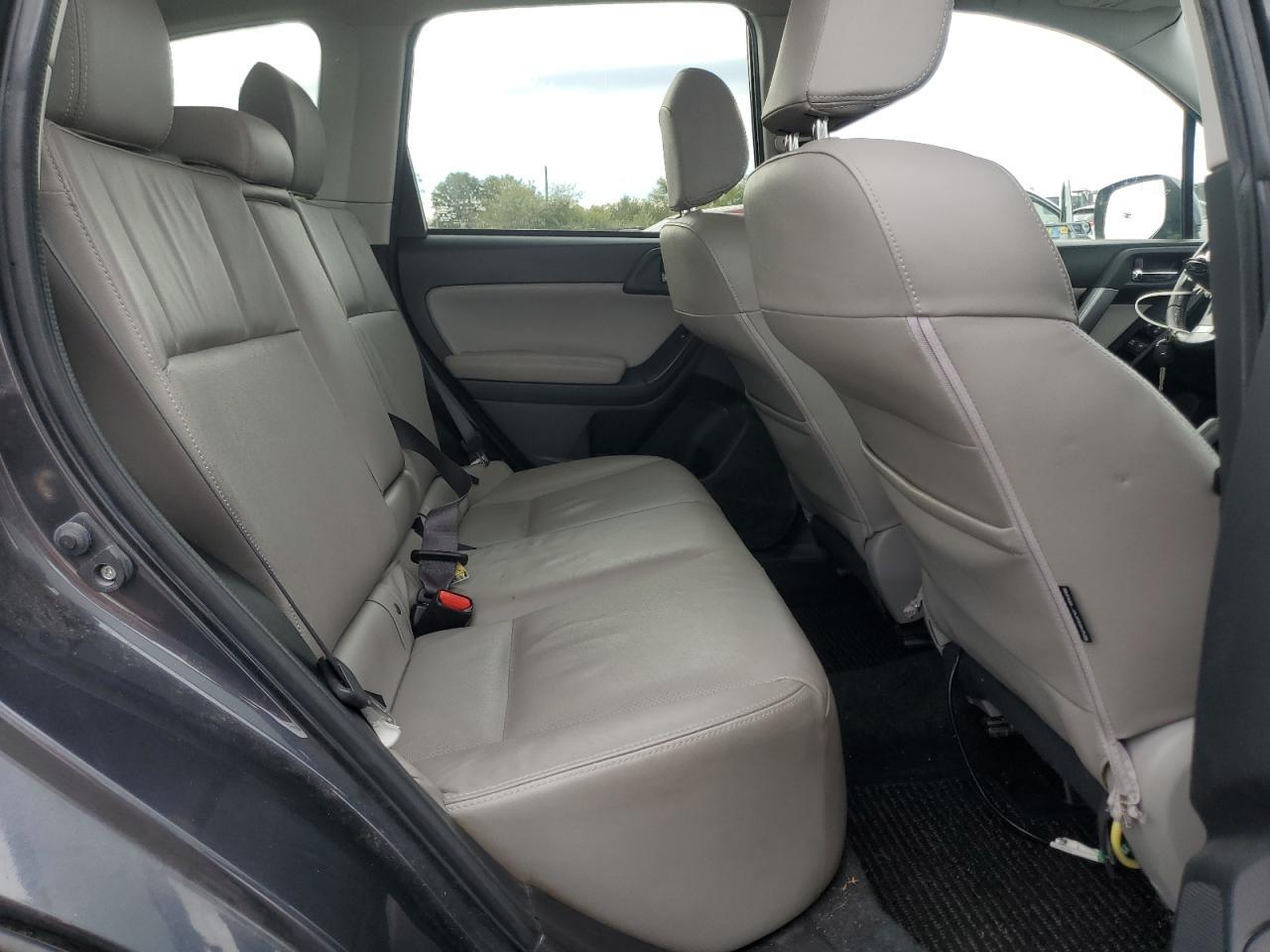 2015 SUBARU FORESTER