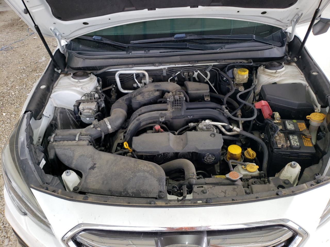 2018 SUBARU Outback