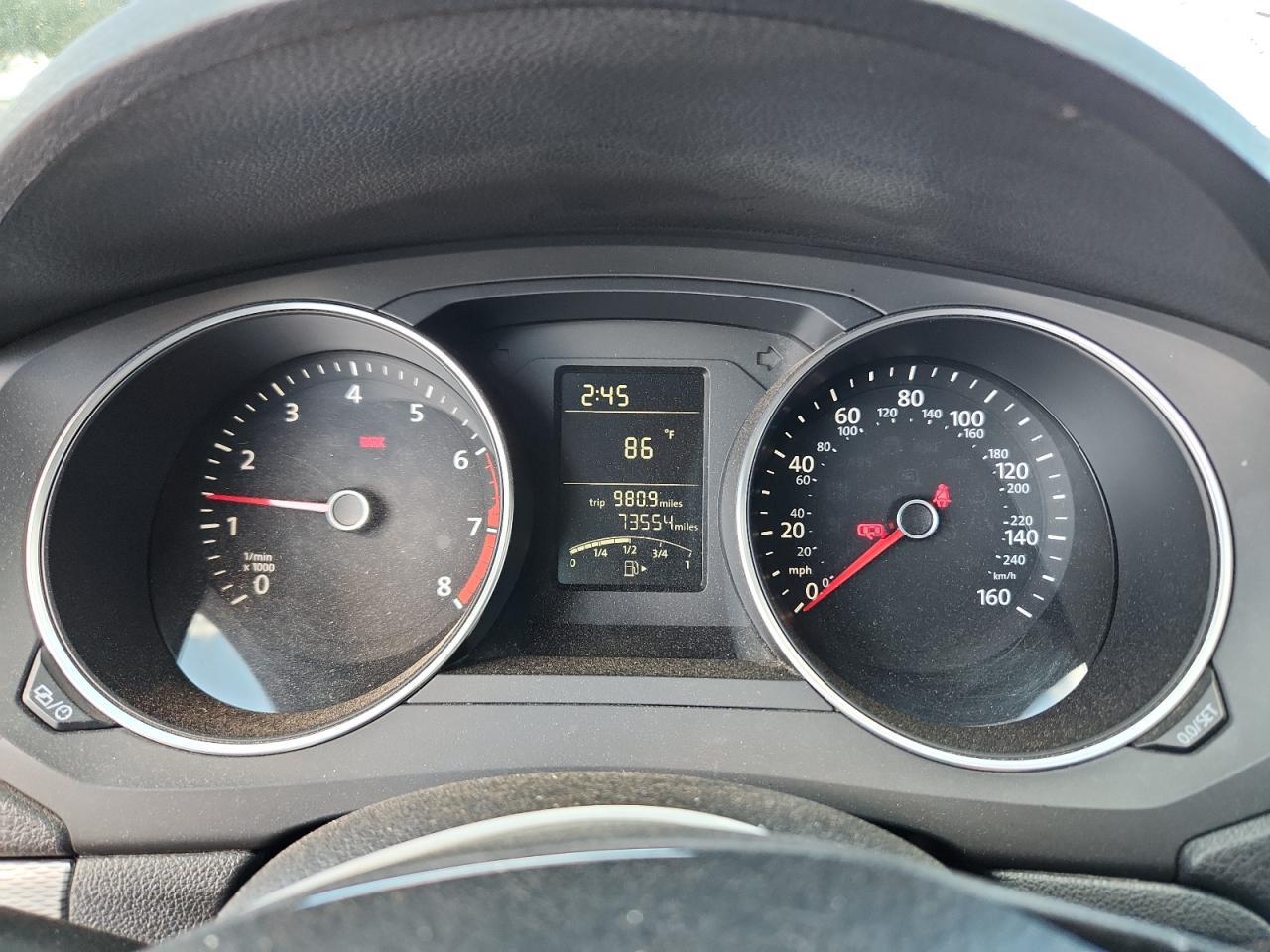 2017 VOLKSWAGEN JETTA