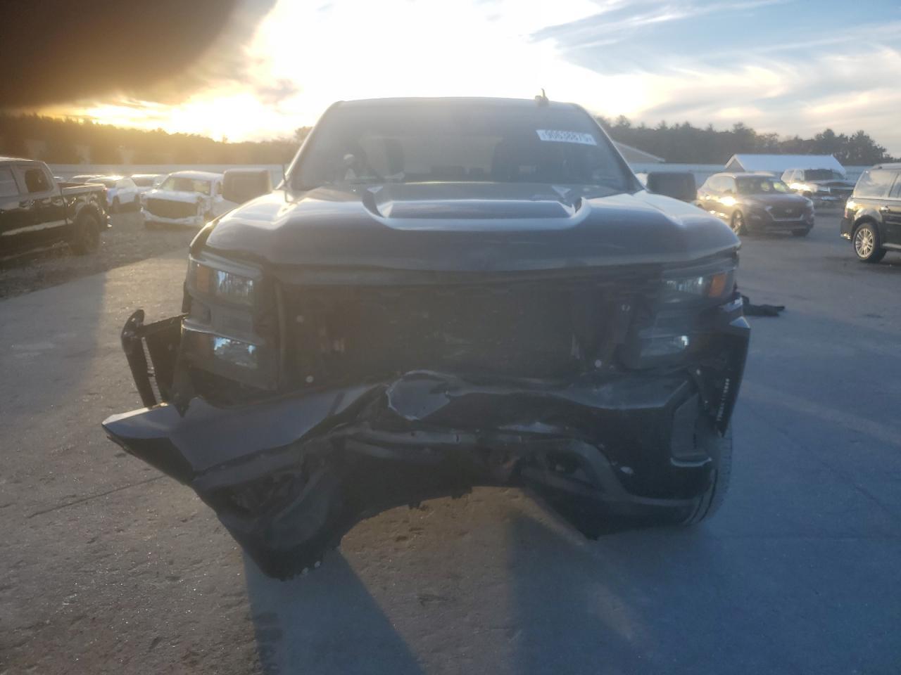 2021 CHEVROLET Silverado