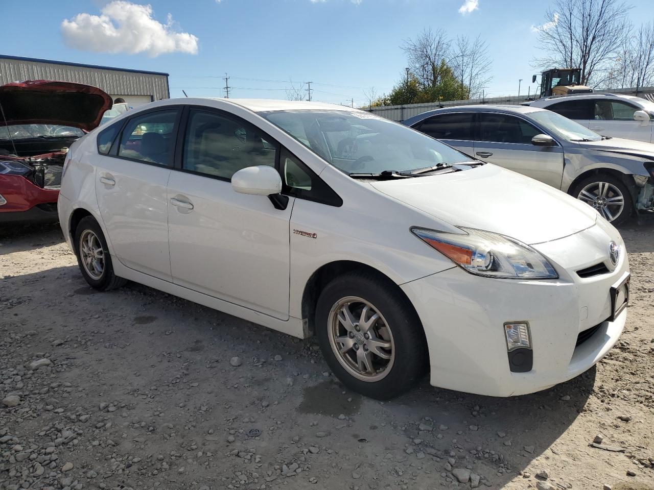 2011 TOYOTA PRIUS