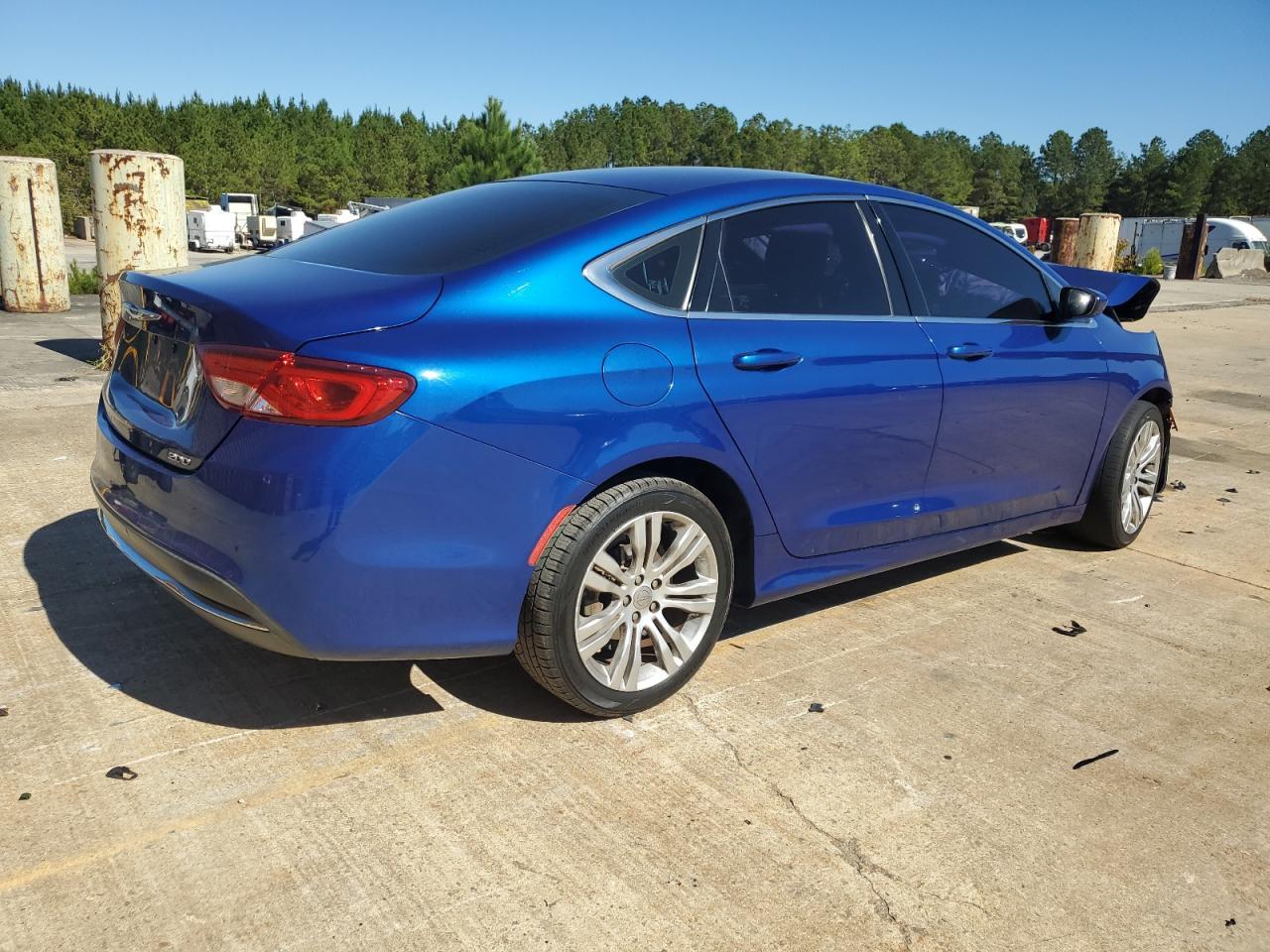 2015 CHRYSLER 200