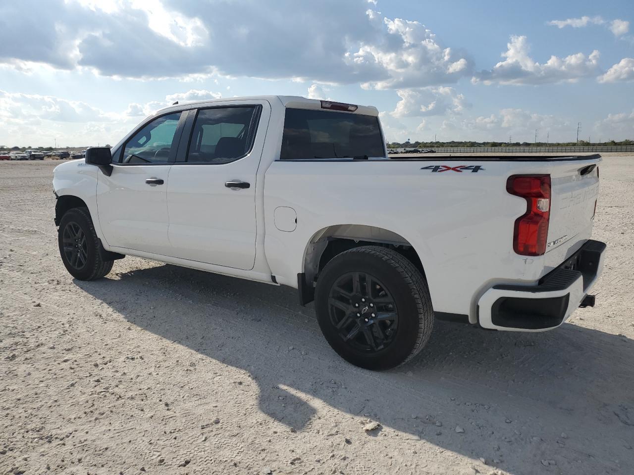 2025 CHEVROLET Silverado