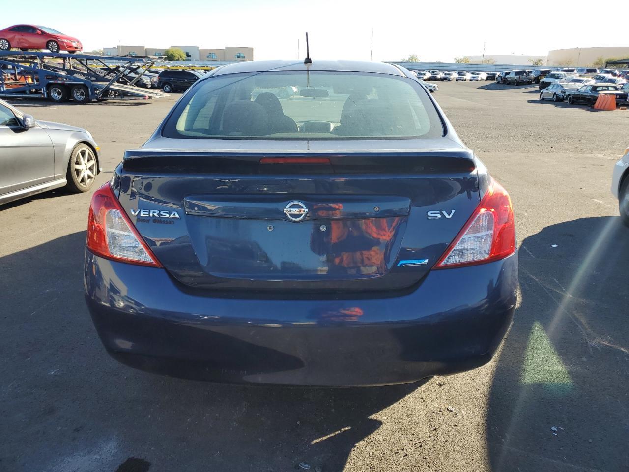 2013 NISSAN VERSA