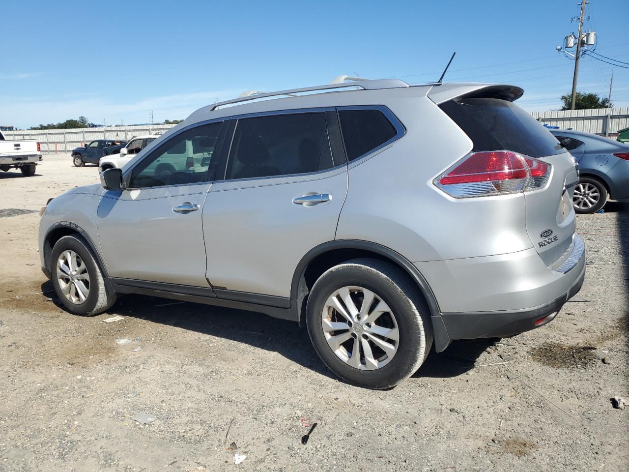2016 NISSAN ROGUE