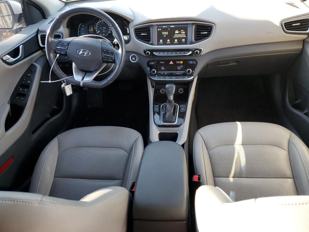 2017 HYUNDAI Ioniq