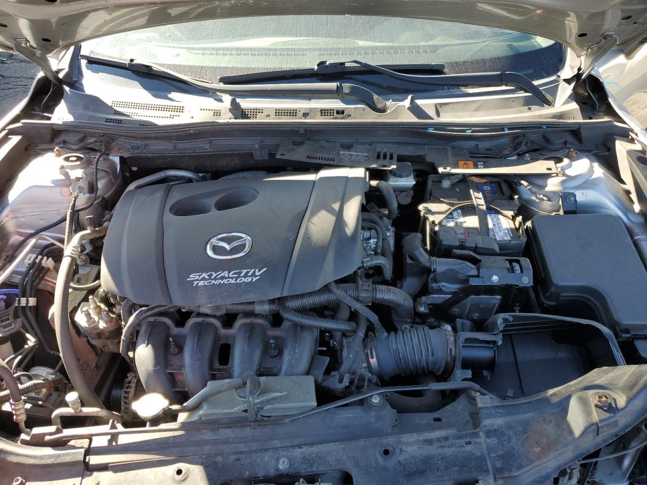2015 MAZDA 3