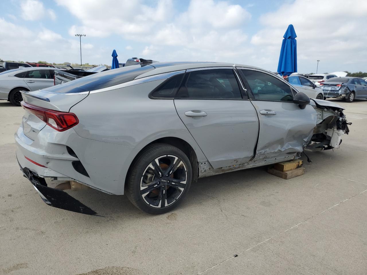 2024 KIA K5