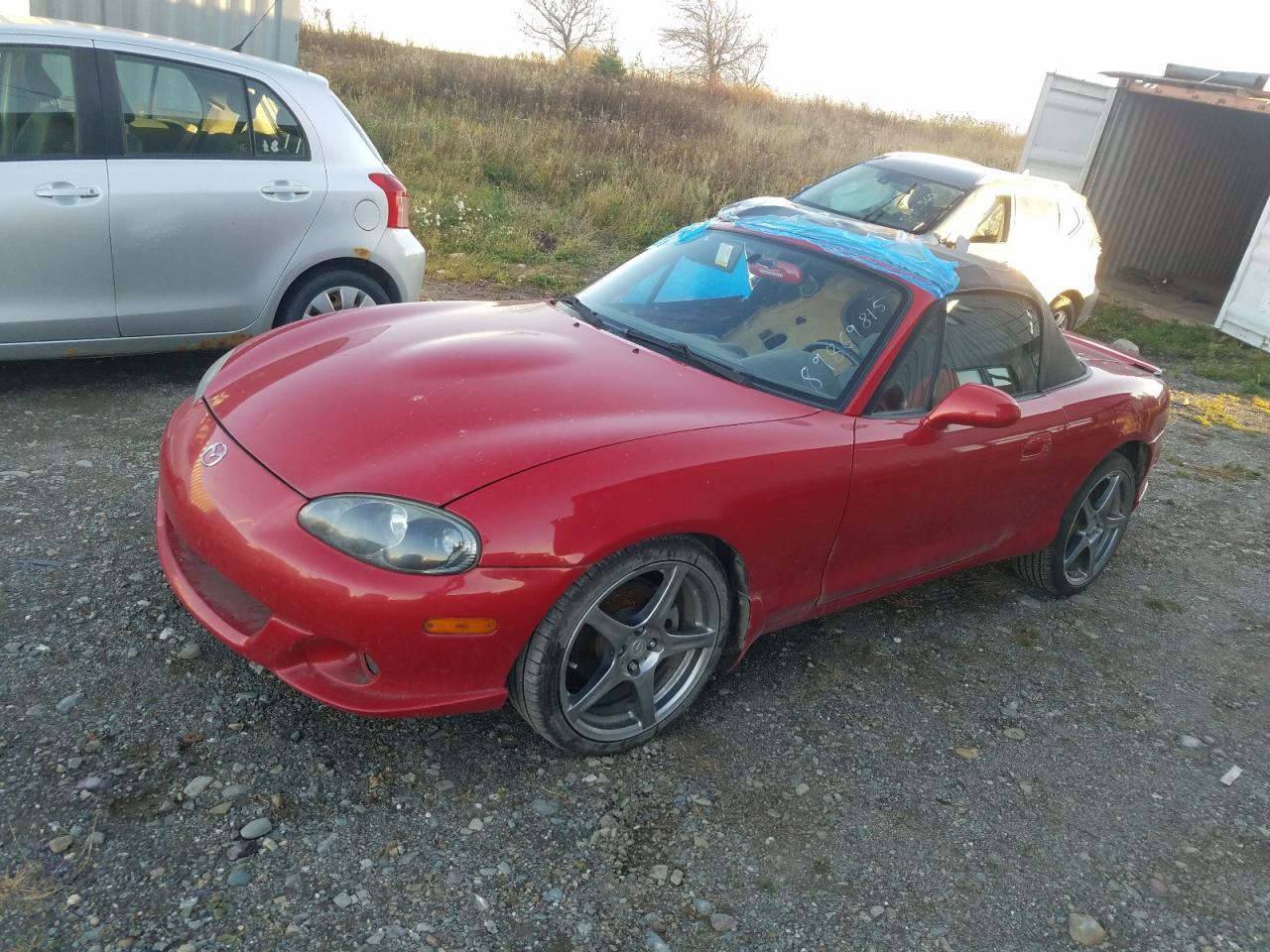 2004 MAZDA MX-5 Miata
