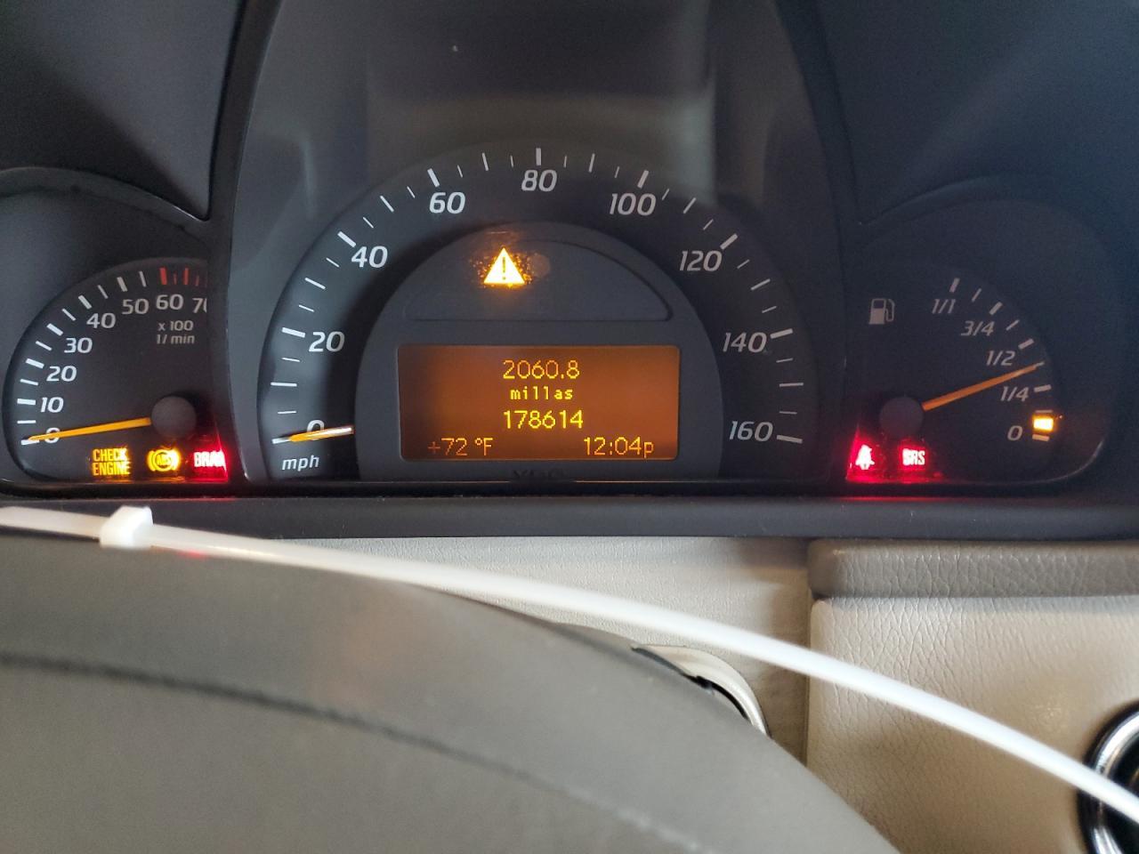 2002 MERCEDES-BENZ C-CLASS
