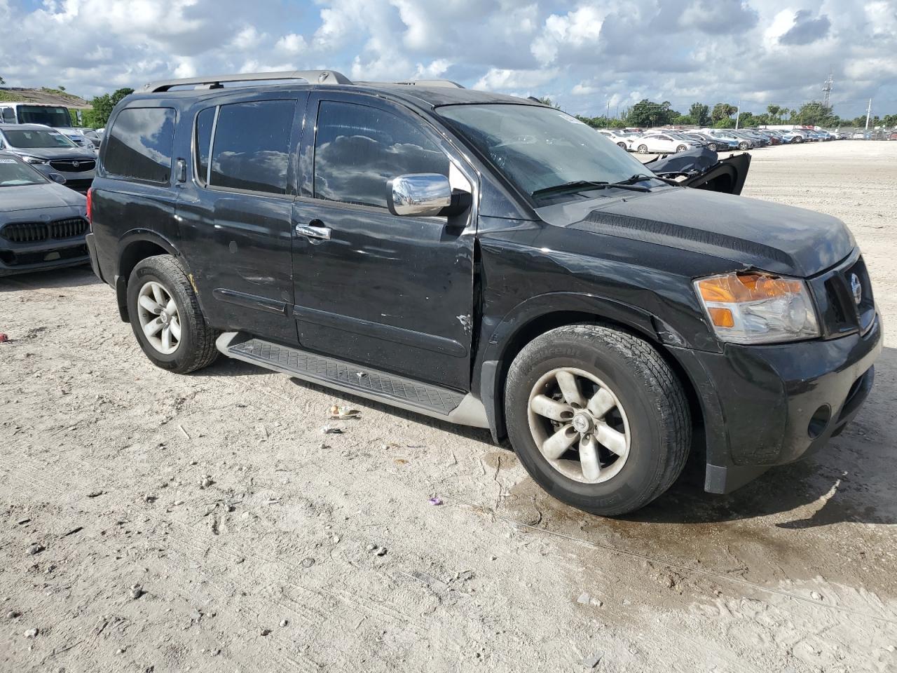 2012 NISSAN Armada