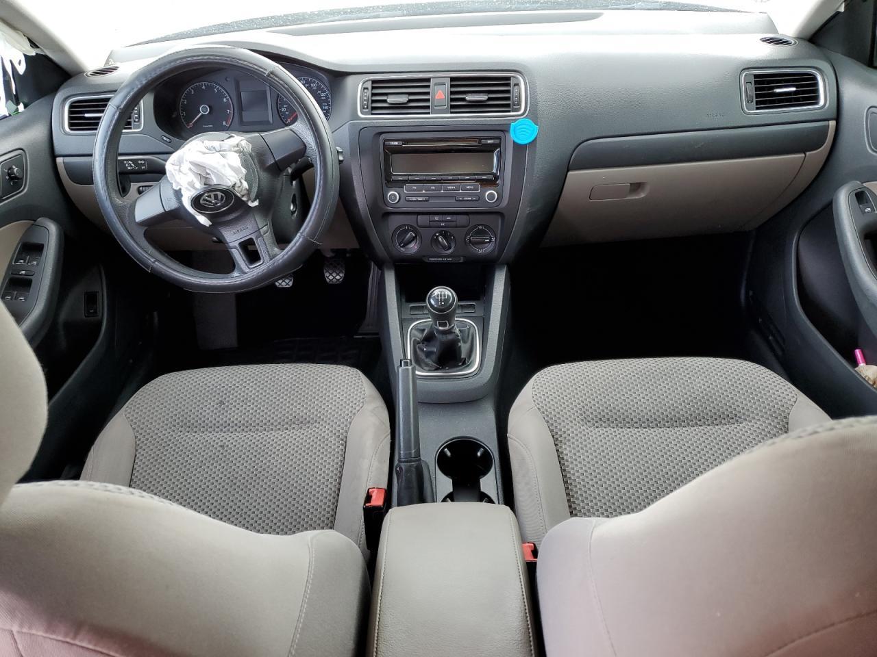 2013 VOLKSWAGEN JETTA