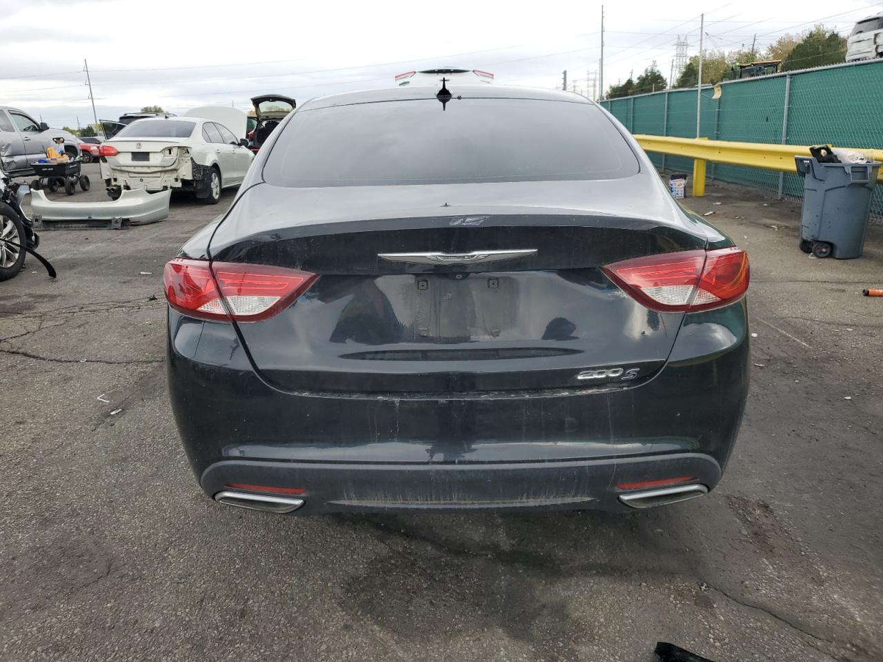 2015 CHRYSLER 200