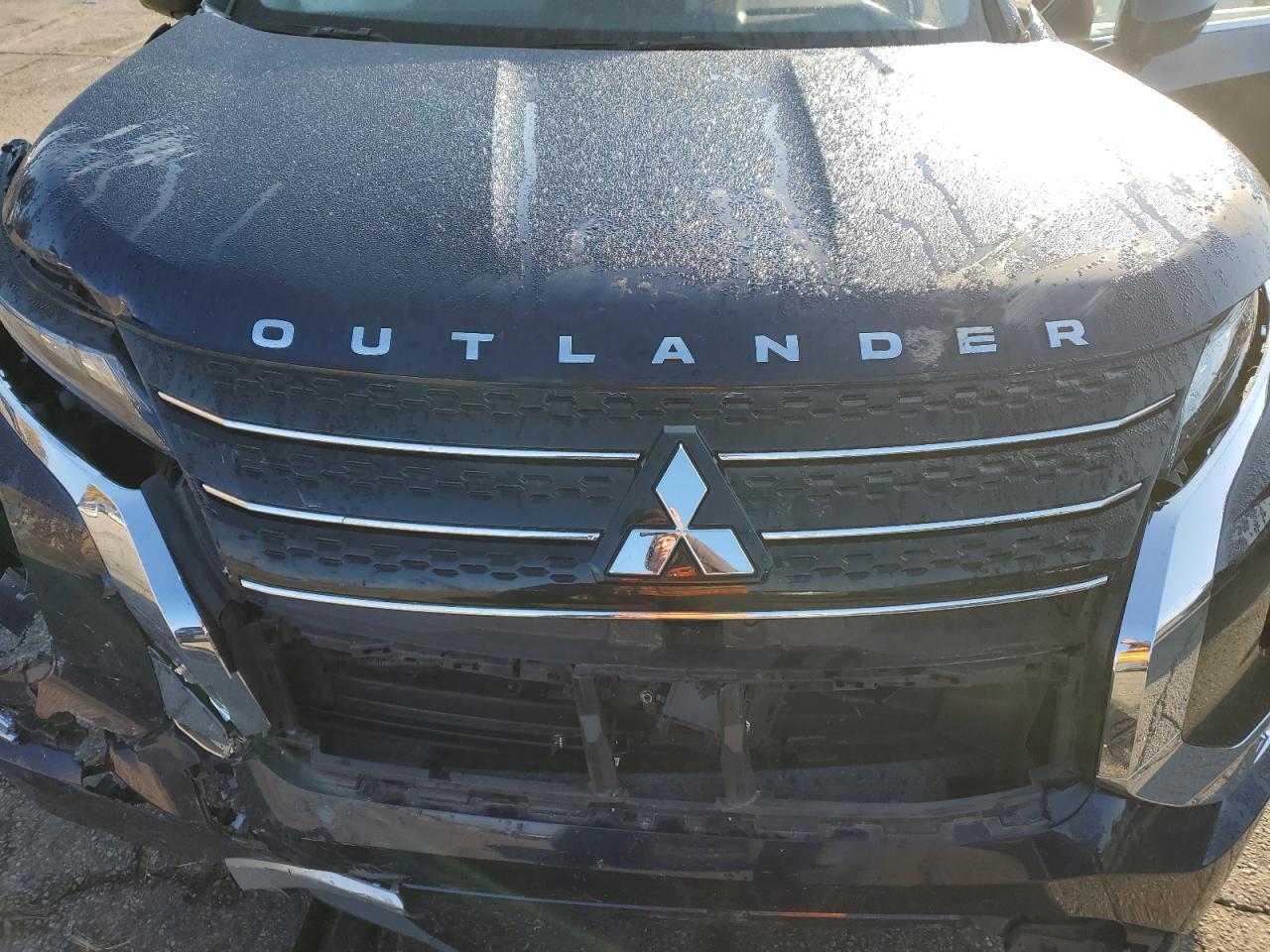2022 MITSUBISHI outlander