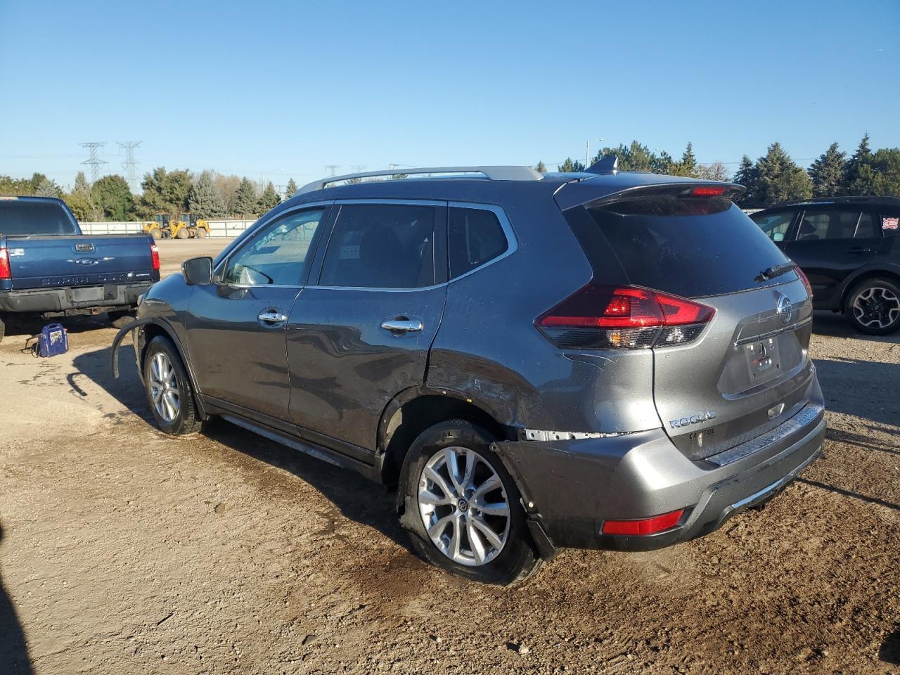 2018 NISSAN ROGUE