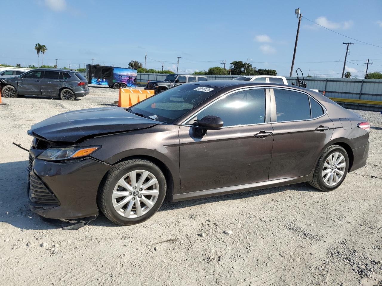 2018 TOYOTA CAMRY