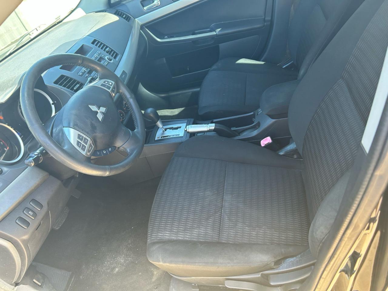 2013 MITSUBISHI LANCER