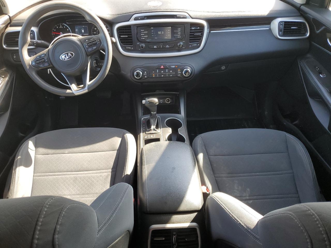 2017 KIA SORENTO