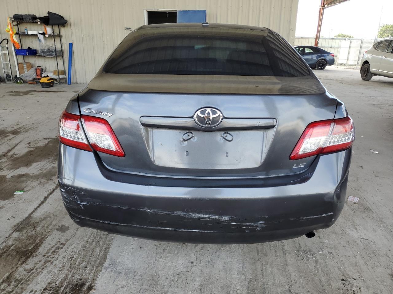 2010 TOYOTA CAMRY