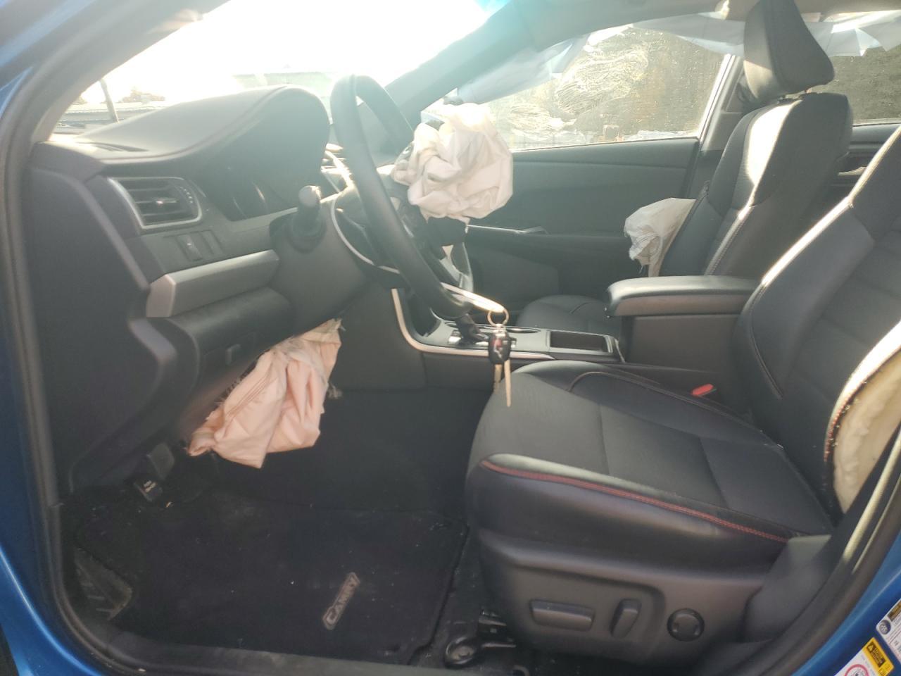 2017 TOYOTA CAMRY