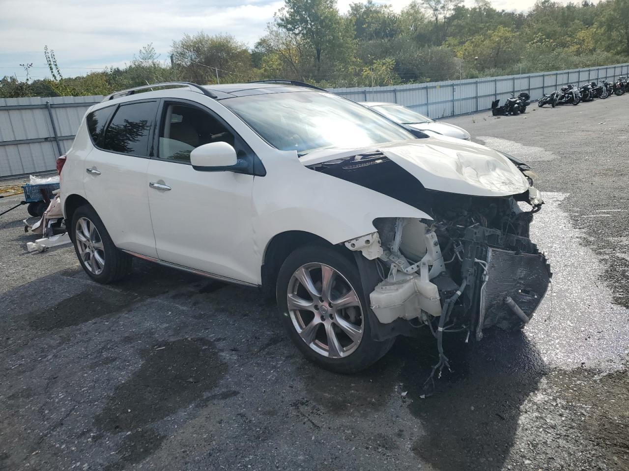 2014 NISSAN MURANO
