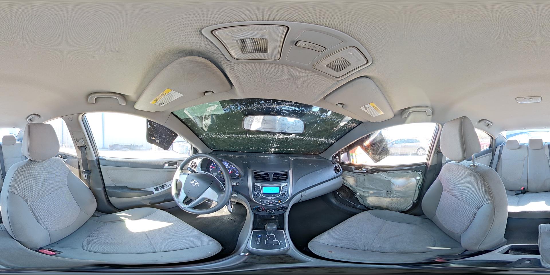 2012 HYUNDAI ACCENT