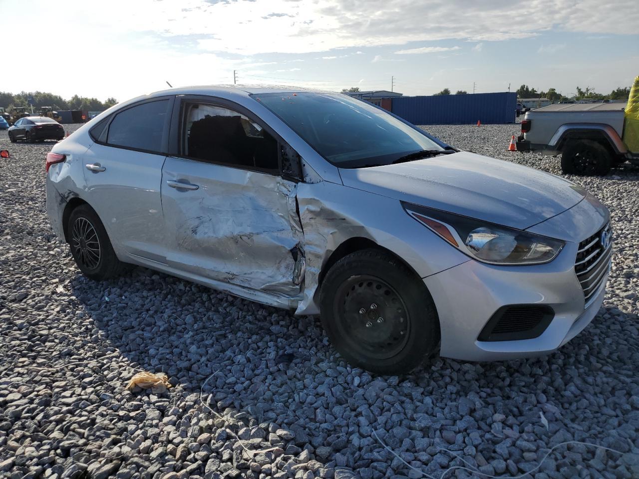 2022 HYUNDAI ACCENT
