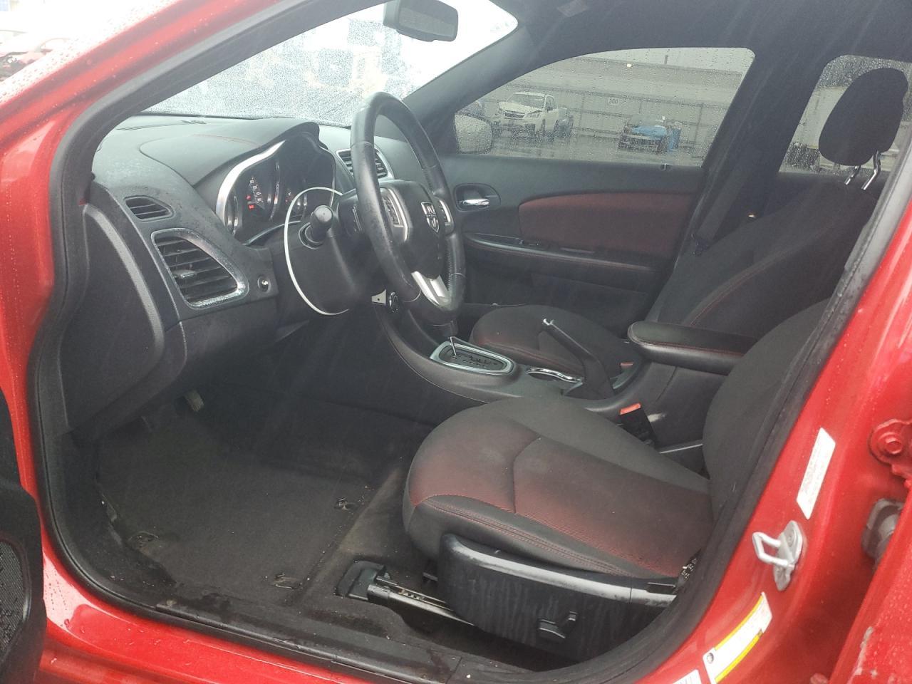2012 DODGE Avenger