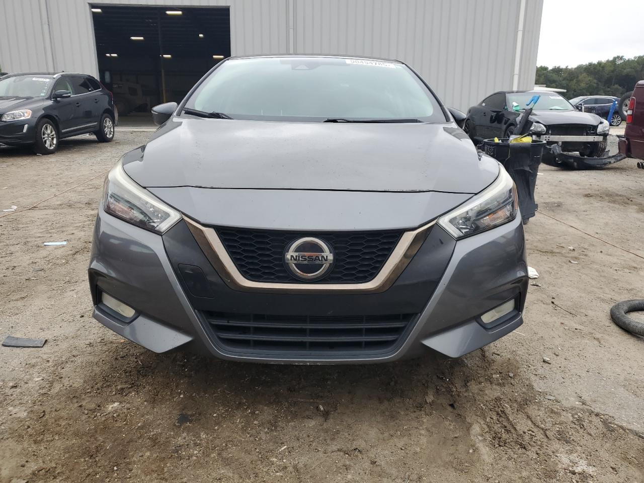 2020 NISSAN VERSA